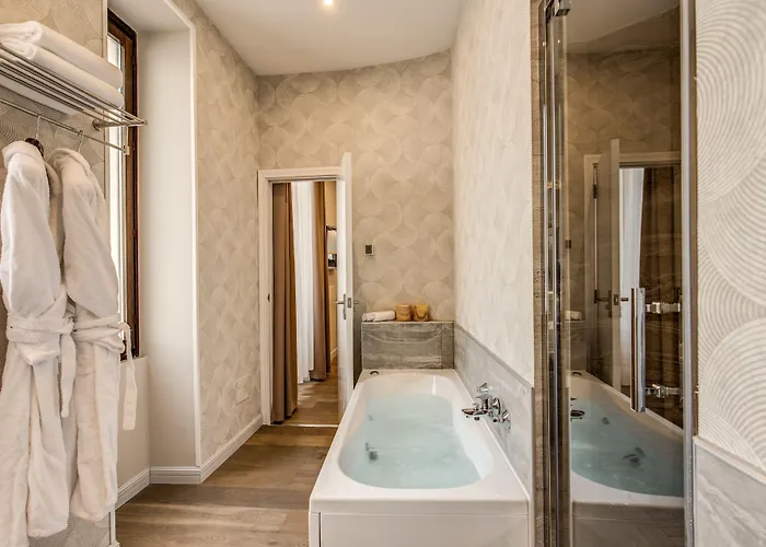 Hotel 87 Eighty-seven - Maison D'art Collection 4*